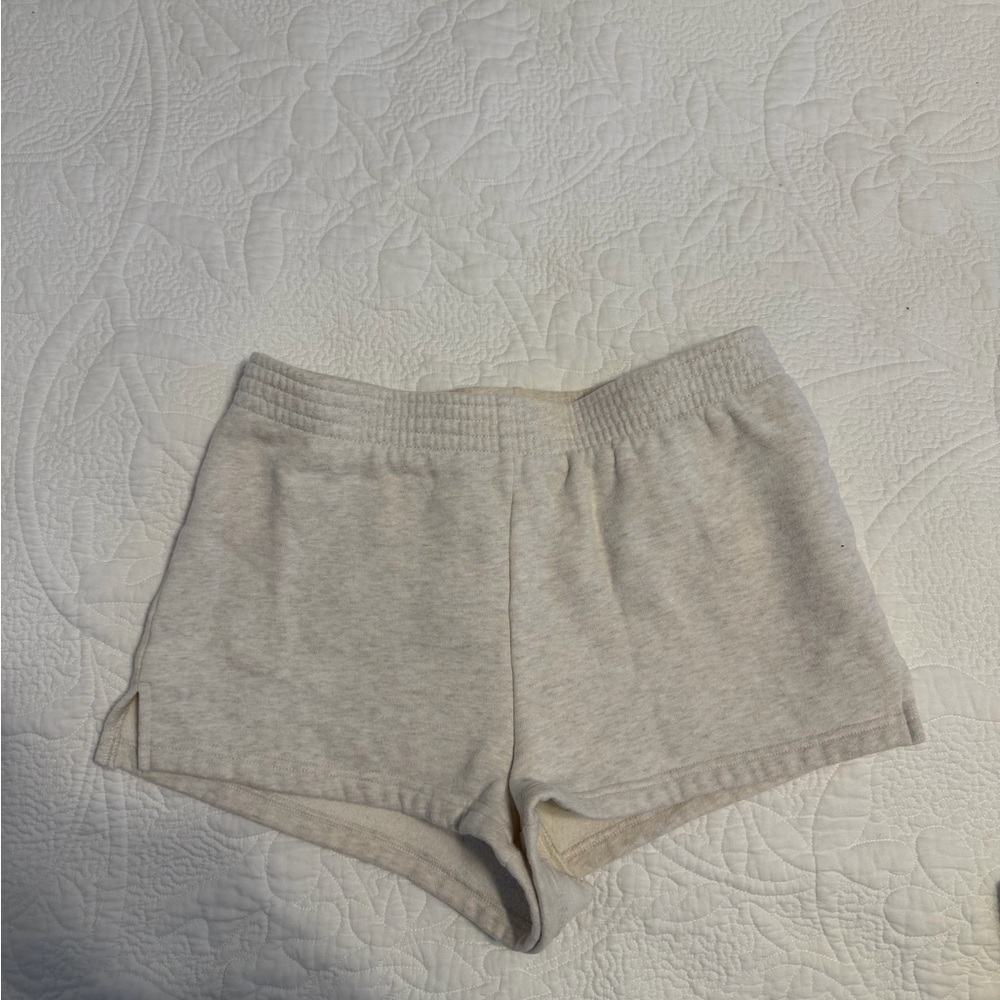 Aritzia Light Heather Gray Athletic Lounge Shorts